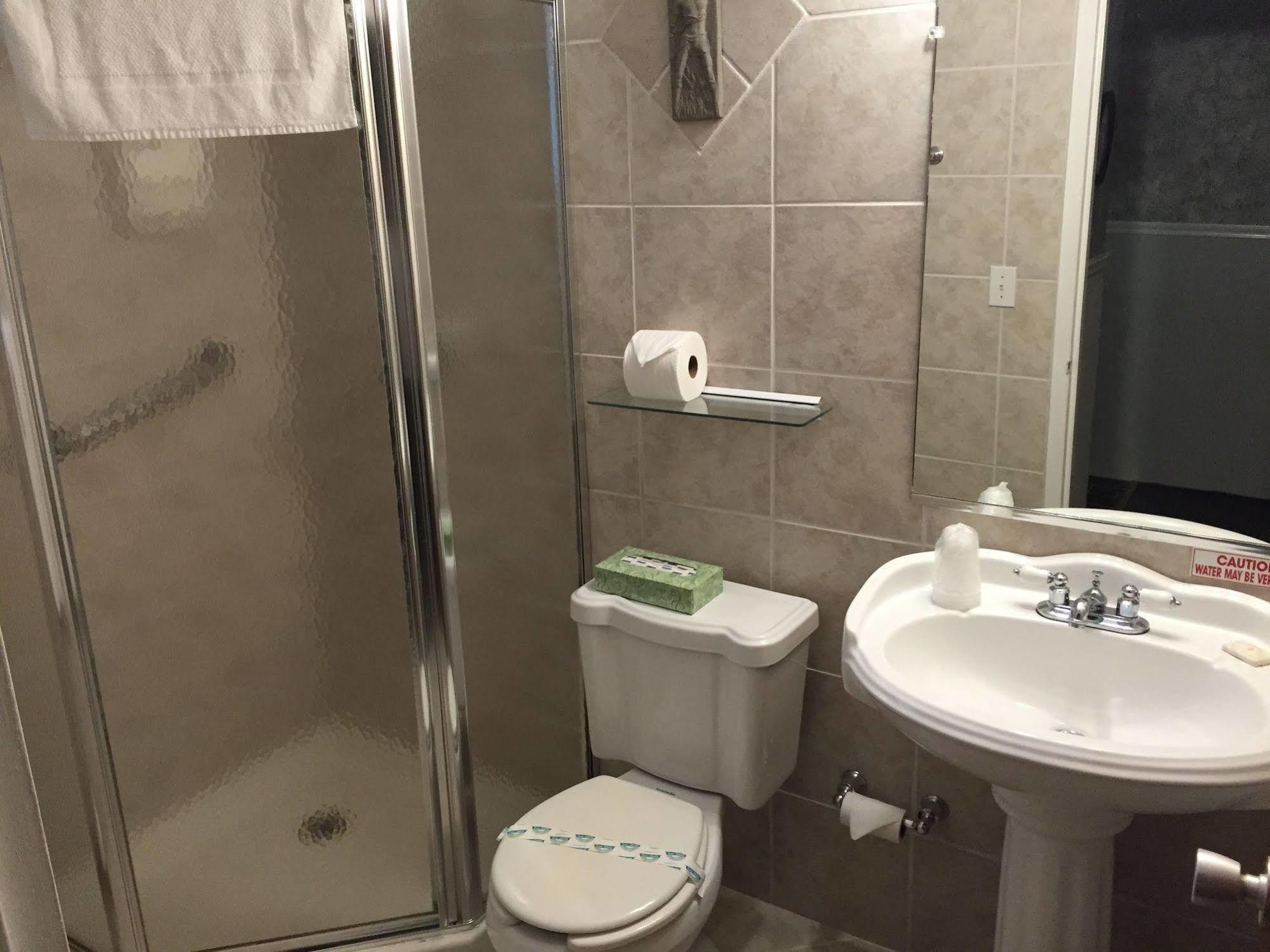 Hamptons Vacation Inn Hampton Bays Luaran gambar